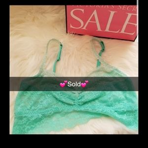 ~♡Victoria's Secret PINK lace bralette♡~